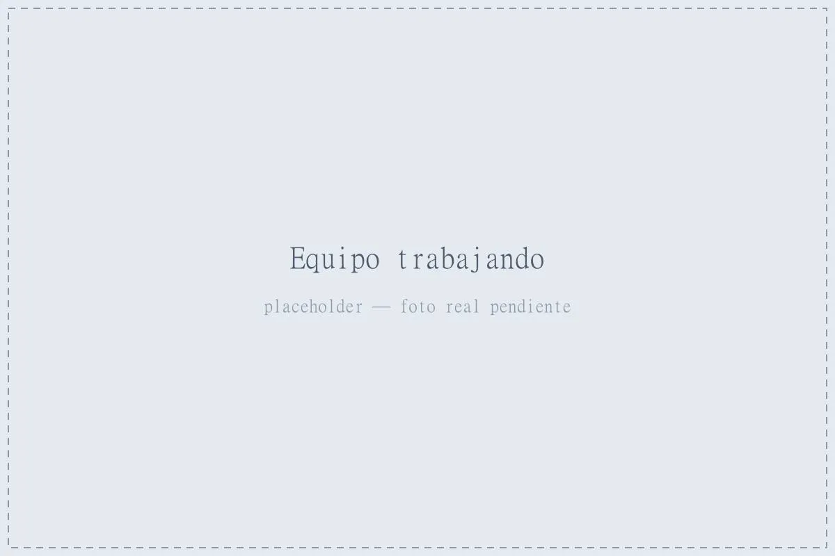 Equipo trabajando